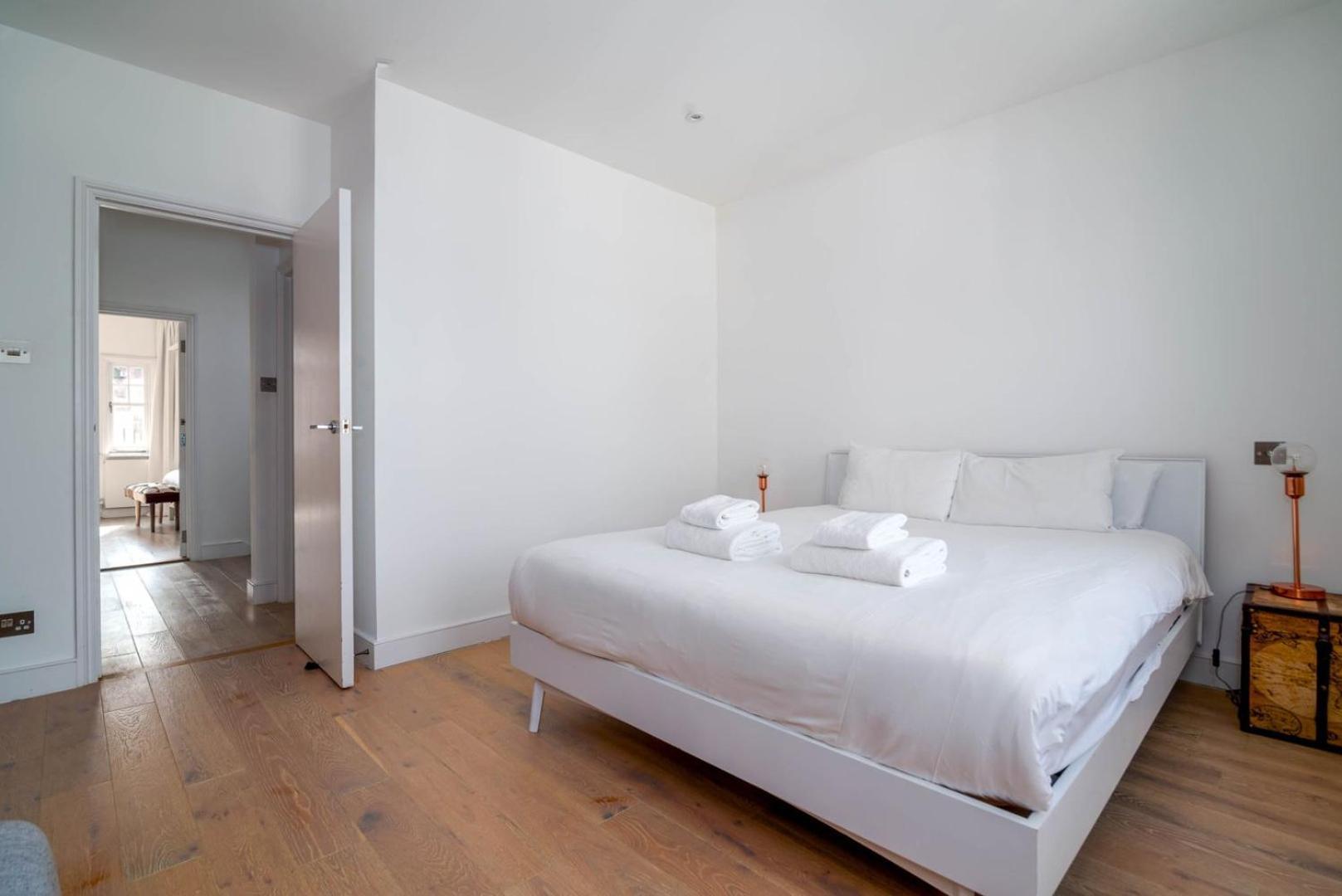 Guestready - Top Floor West Kensington Home London Eksteriør billede